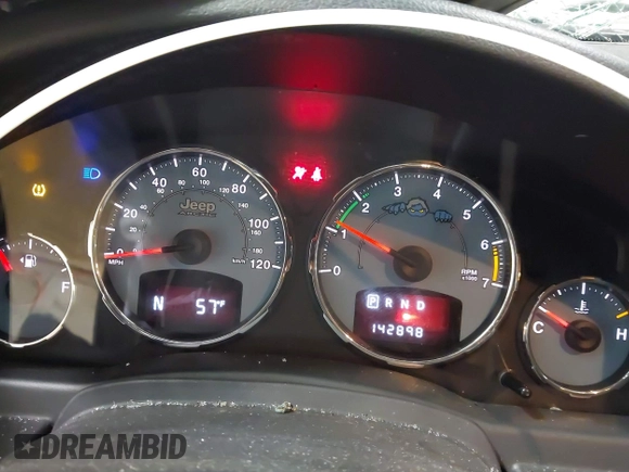 2012 Jeep Liberty Sport Latitude with VIN 1C4PJMAK3CW125398, listed as a IAAI auction lot 41395178 with 142,898 mi miles. Bid and sale history available at carsss.com. Image 7.