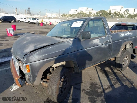 1993 Nissan Trucks 4WD with VIN 1N6SD11Y6PC315446, listed as a IAAI auction lot 41276307 with 202,981 mi miles. Bid and sale history available at carsss.com. Image 2.