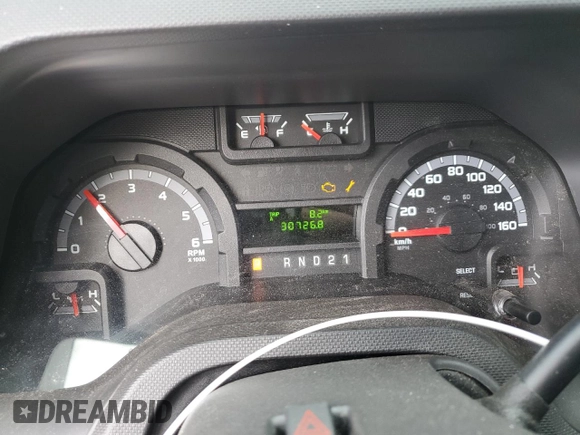 2013 Ford Econoline Passenger XL with VIN 1FMNE1BWXDDB17125, listed as a Copart auction lot 77066034 with 30,726 mi miles and Salvage title. Bid and sale history available at DreamBid. Image 9.