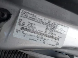 2018 Ford Focus SE with VIN 1FADP3F23JL315341, listed as a IAAI auction lot 41834939 with 121,686 mi miles. Bid and sale history available at carsss.com. Image 9.