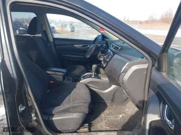 2016 Nissan Rogue S with VIN JN8AT2MV4GW146121, listed as a IAAI auction lot 41723124 with 195,681 mi miles. Bid and sale history available at carsss.com. Image 5.