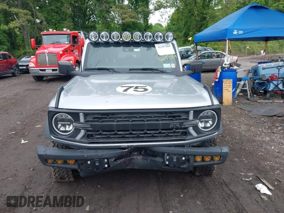 2022 Ford Bronco with VIN 1FMDE5BH4NLA78737, listed as a IAAI auction lot 42297569 with 23,504 mi miles and . Bid and sale history available at DreamBid. Image 12.