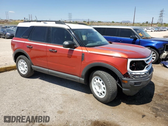 2023 Ford Bronco Sport Heritage с VIN 3FMCR9G68PRD81152, выставлен на аукционе Copart как лот 62551945 с пробегом 7 669 миль миль и Списание • Salvage title. История ставок и продаж доступна на DreamBid. Изображение 4.