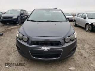 2013 Chevrolet Sonic LT with VIN 1G1JC5SB9D4193568, listed as a Copart auction lot 48080025 with 97,370 mi miles and Salvage Title. Bid and sale history available at DreamBid. Image 5.