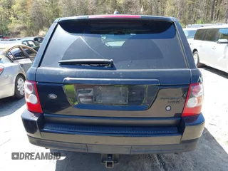 2008 Land Rover Range Rover Sport HSE with VIN SALSF25488A131688, listed as a IAAI auction lot 42118477 with 163,049 mi miles and . Bid and sale history available at DreamBid. Image 16.