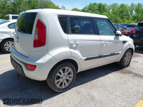 2012 Kia Soul + with VIN KNDJT2A67C7384686, listed as a IAAI auction lot 42147432 with 215,322 mi miles and . Bid and sale history available at DreamBid. Image 4.