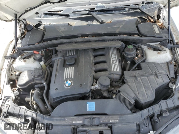 2010 BMW 1 Series 128i with VIN WBAUN1C5XAVH81789, listed as a Copart auction lot 49798465 with 128,859 mi miles and Clean title. Bid and sale history available at DreamBid. Image 11.
