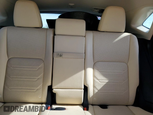 2015 Lexus NX 200t z VIN JTJBARBZ5F2011057, wystawiony jako Copart lot #53642615 z przebiegiem 87 356 mil mil oraz Szkoda całkowita • Salvage title. Historia ofert i sprzedaży dostępna na DreamBid. Obrazek 10.