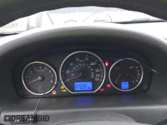 2007 Hyundai Veracruz GLS with VIN KM8NU73C57U010983, listed as a IAAI auction lot 41912443 with 192,218 mi miles and . Bid and sale history available at DreamBid. Image 7.