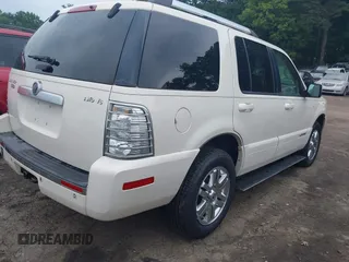 2008 Mercury Mountaineer Premier with VIN 4M2EU48898UJ01323, listed as a IAAI auction lot 39442831 with 156,293 mi miles. Bid and sale history available at carsss.com. Image 4.