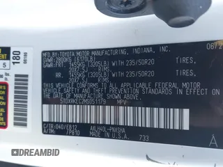 2021 Toyota Sienna XSE with VIN 5TDXRKEC2MS051179, listed as a IAAI auction lot 41067155 with 101,179 mi miles and . Bid and sale history available at DreamBid. Image 9.
