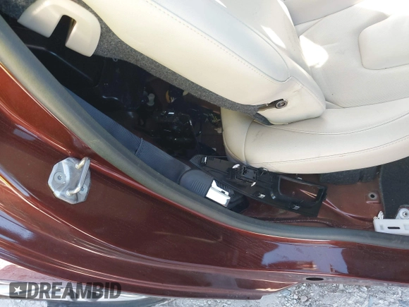 2016 Ford Fusion Titanium Hybrid with VIN 3FA6P0RU8GR127140, listed as a IAAI auction lot 41750405 with 110,861 mi miles. Bid and sale history available at carsss.com. Image 22.