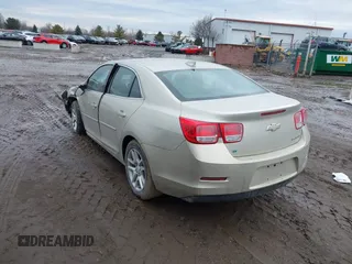 2015 Chevrolet Malibu LT with VIN 1G11C5SL5FF215601, listed as a IAAI auction lot 41716708 with 152,802 mi miles and . Bid and sale history available at DreamBid. Image 3.