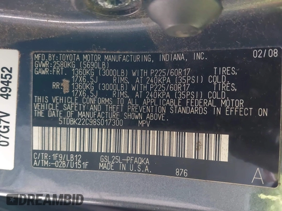 2008 Toyota Sienna XLE with VIN 5TDBK22C98S017300, listed as a IAAI auction lot 41433777 with 248,602 mi miles. Bid and sale history available at carsss.com. Image 9.