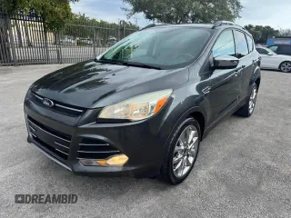 2016 Ford Escape SE with VIN 1FMCU0GX4GUC35892, listed as a Copart auction lot 49188655 with 55,768 mi miles and Non Repairable. Bid and sale history available at carsss.com. Image 1.