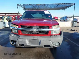 2004 Chevrolet Avalanche Z71 with VIN 3GNEK12T54G329508, listed as a IAAI auction lot 41319917 with 155,439 mi miles and . Bid and sale history available at DreamBid. Image 12.