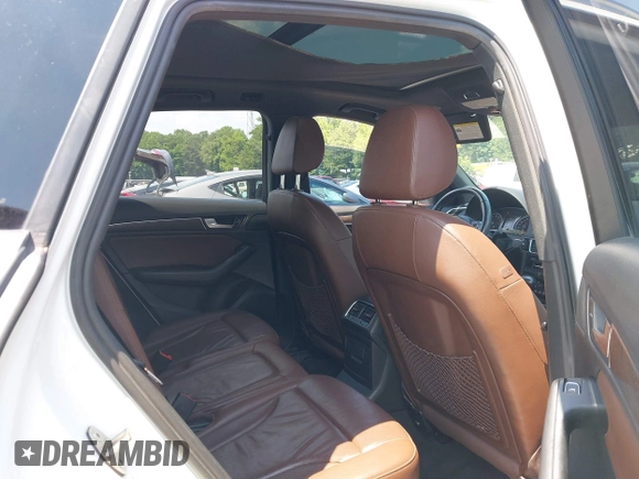 2015 Audi Q5 Premium Plus with VIN WA1DGAFP8FA030464, listed as a IAAI auction lot 42522003 with 111,661 mi miles and . Bid and sale history available at DreamBid. Image 8.