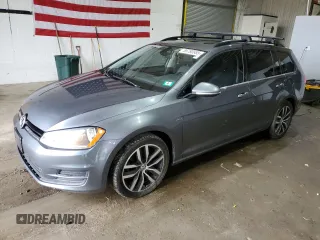 2016 Volkswagen Golf TSI S z VIN 3VWC17AUXGM520747, wystawiony jako Copart lot #55780955 z przebiegiem 130 988 mil mil oraz Czysty tytuł • Clean title. Historia ofert i sprzedaży dostępna na DreamBid. Obrazek 1.