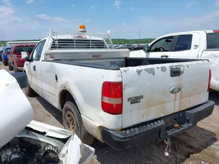 2007 Ford F-150 XL with VIN 1FTRF12217KB32628, listed as a IAAI auction lot 42328856 with 421,422 mi miles and . Bid and sale history available at DreamBid. Image 3.