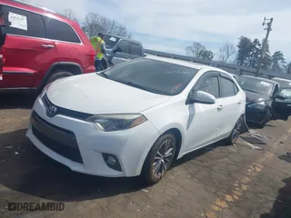 2016 Toyota Corolla L with VIN 2T1BURHE5GC573560, listed as a IAAI auction lot 41821930 with 125,989 mi miles. Bid and sale history available at carsss.com. Image 17.