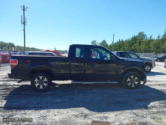 2013 Ford F-150 XL with VIN 1FTFX1CF3DFA02324, listed as a IAAI auction lot 40899729 with 182,694 mi miles. Bid and sale history available at carsss.com. Image 13.