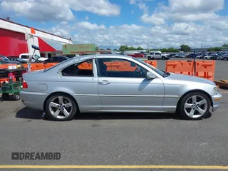 2004 BMW 3 Series 325Ci z VIN WBABV13434JT23180, wystawiony jako IAAI lot #42301399 z przebiegiem 133 763 mil mil oraz . Historia ofert i sprzedaży dostępna na DreamBid. Obrazek 13.