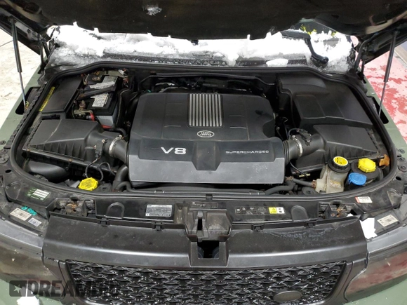 2011 Land Rover Range Rover Sport SC with VIN SALSP2E4XBA708581, listed as a Copart auction lot 42052995 with 88,079 mi miles and Salvage Title. Bid and sale history available at carsss.com. Image 12.