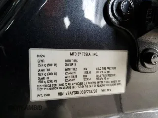 2025 Tesla Model Y Long Range with VIN 7SAYGDED8SF218700, listed as a Copart auction lot 84720474 with 1,832 mi miles and Salvage Title. Bid and sale history available at DreamBid. Image 15.