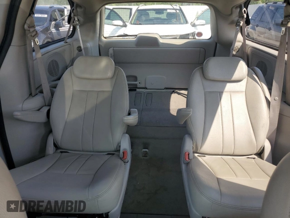 2006 Chrysler Town & Country LWB Touring with VIN 2A8GP54L26R887653, listed as a Copart auction lot 62908044 with 193,608 mi miles and Non Repairable. Bid and sale history available at carsss.com. Image 10.