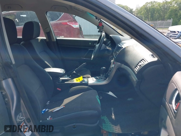 2008 Subaru Outback i с VIN 4S4BP61C487312692, выставлен на аукционе IAAI как лот 42432406 с пробегом 226 040 миль миль и . История ставок и продаж доступна на DreamBid. Изображение 5.