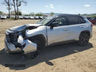 2021 Toyota RAV4 Hybrid XSE with VIN 2T3E6RFVXMW025145, listed as a Copart auction lot 51865655 with 201,591 mi miles and Salvage Title. Bid and sale history available at carsss.com. Image 1.