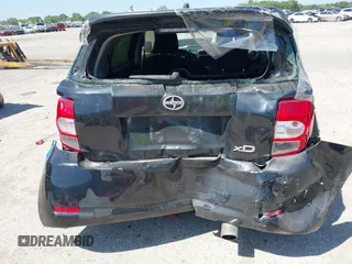 2013 Scion xD z VIN JTKKUPB48D1030829, wystawiony jako IAAI lot #41317276 z przebiegiem 177 913 mil mil oraz . Historia ofert i sprzedaży dostępna na DreamBid. Obrazek 6.