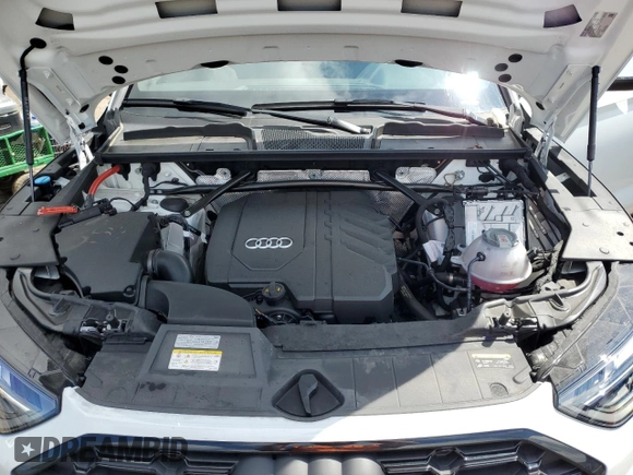 2024 Audi Q5 S line Premium with VIN WA1GAAFYXR2119667, listed as a Copart auction lot 55909455 with 8,383 mi miles and Salvage title. Bid and sale history available at DreamBid. Image 12.