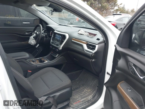 2023 GMC Acadia SLE with VIN 1GKKNKL46PZ202405, listed as a IAAI auction lot 41503952 with 21,040 mi miles and . Bid and sale history available at DreamBid. Image 5.