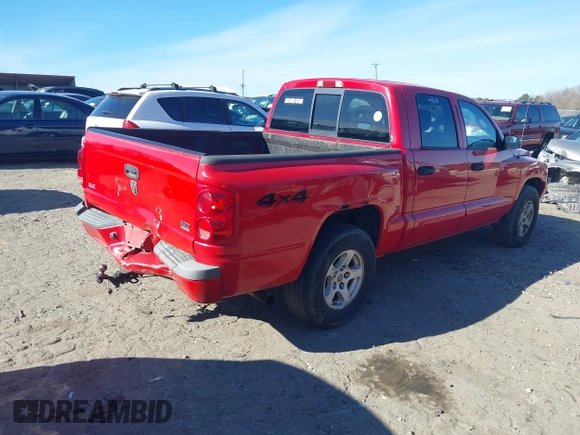 2005 Dodge Dakota SLT with VIN 1D7HW48N65S202948, listed as a IAAI auction lot 38573315 with 351,854 mi miles and . Bid and sale history available at DreamBid. Image 4.