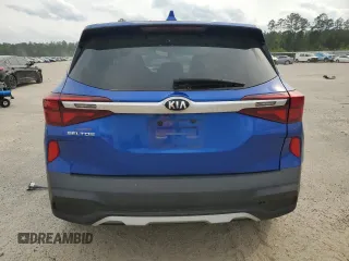 2021 Kia Seltos LX z VIN KNDEPCAA0M7045754, wystawiony jako Copart lot #53115485 z przebiegiem 31 741 mil mil oraz Szkoda całkowita • Salvage title. Historia ofert i sprzedaży dostępna na DreamBid. Obrazek 6.