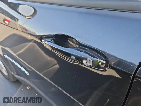 2018 Jeep Compass Latitude with VIN 3C4NJCBB3JT267351, listed as a IAAI auction lot 42715580 with 153,508 mi miles and . Bid and sale history available at DreamBid. Image 55.