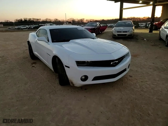 2013 Chevrolet Camaro LT with VIN 2G1FC1E33D9166236, listed as a Copart auction lot 86539604 with 213,734 mi miles and Salvage Title. Bid and sale history available at carsss.com. Image 13.