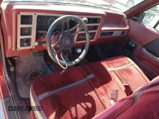 1989 Dodge Dakota z VIN 1B7GG69X9KS181359, wystawiony jako Copart lot #75638874 z przebiegiem 104 095 mil mil oraz Szkoda całkowita • Salvage title. Historia ofert i sprzedaży dostępna na DreamBid. Obrazek 8.