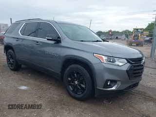 2020 Chevrolet Traverse LT Cloth z VIN 1GNERGKW4LJ118712, wystawiony jako IAAI lot #42382598 z przebiegiem 107 192 mil mil oraz . Historia ofert i sprzedaży dostępna na DreamBid. Obrazek 1.