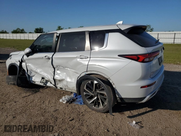 2022 Mitsubishi Outlander SE z VIN JA4J3UA80NZ026246, wystawiony jako Copart lot #52438755 z przebiegiem Nie podano mil oraz Szkoda całkowita • Salvage title. Historia ofert i sprzedaży dostępna na DreamBid. Obrazek 2.