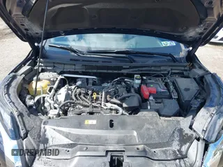 2022 Mitsubishi Outlander SE z VIN JA4J4UA89NZ077502, wystawiony jako IAAI lot #41897917 z przebiegiem 26 045 mil mil oraz . Historia ofert i sprzedaży dostępna na DreamBid. Obrazek 10.