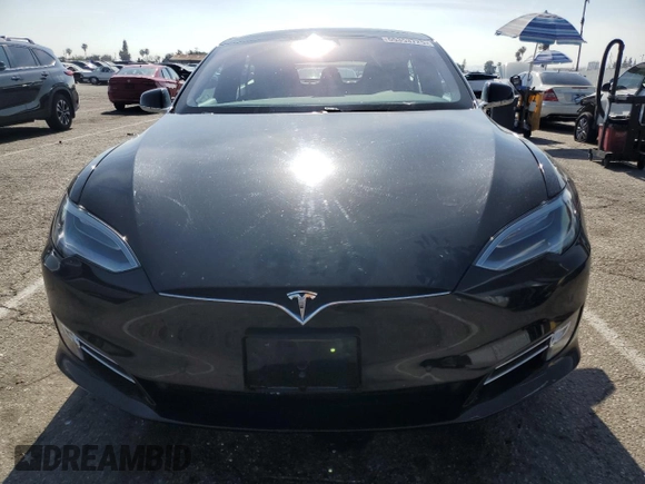 2018 Tesla Model S 75D с VIN 5YJSA1E29JF291834, выставлен на аукционе Copart как лот 55353725 с пробегом 26 871 миль миль и Списание • Salvage title. История ставок и продаж доступна на DreamBid. Изображение 5.