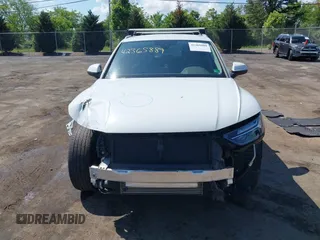 2022 Audi Q5 S line Premium z VIN WA1GAAFY3N2027603, wystawiony jako IAAI lot #42365889 z przebiegiem 53 868 mil mil oraz . Historia ofert i sprzedaży dostępna na DreamBid. Obrazek 13.