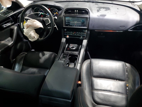 2020 Jaguar F-Pace 30t Prestige with VIN SADCK2GX5LA632775, listed as a Copart auction lot 46802965 with 60,359 mi miles and Salvage Title. Bid and sale history available at DreamBid. Image 8.