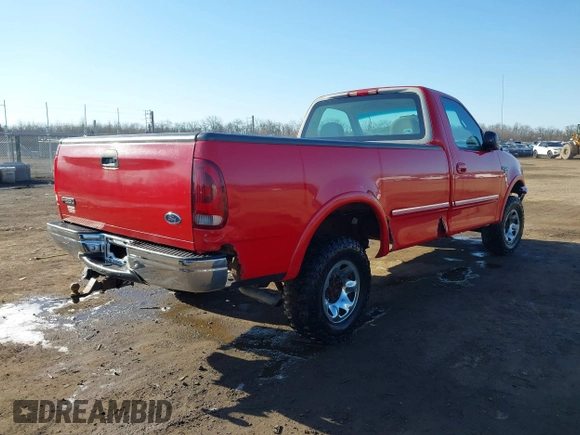 1998 Ford F-250 with VIN 1FTPF28L8WNA78805, listed as a IAAI auction lot 41824199 with 111,707 mi miles and . Bid and sale history available at DreamBid. Image 4.