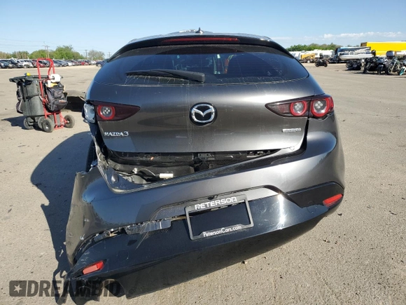 2019 Mazda 3 Preferred с VIN JM1BPAMM6K1129896, выставлен на аукционе Copart как лот 55525775 с пробегом 18 682 миль миль и Списание • Salvage title. История ставок и продаж доступна на DreamBid. Изображение 6.