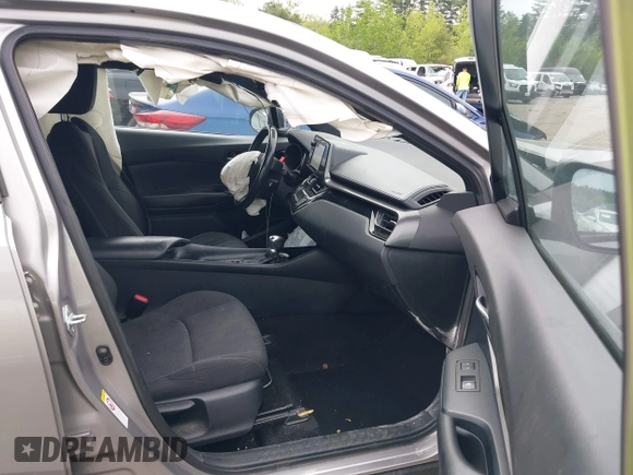 2018 Toyota C-HR XLE with VIN NMTKHMBX7JR014817, listed as a IAAI auction lot 42254183 with 128,561 mi miles and . Bid and sale history available at DreamBid. Image 5.