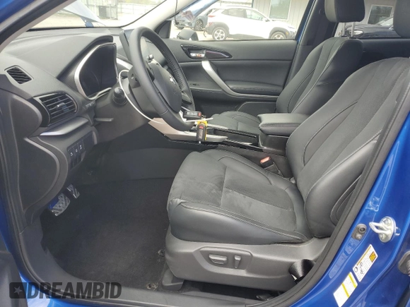 2023 Mitsubishi Eclipse Cross SE z VIN JA4ATWAAXPZ054704, wystawiony jako Copart lot #55148655 z przebiegiem 12 162 mil mil oraz Szkoda całkowita • Salvage title. Historia ofert i sprzedaży dostępna na DreamBid. Obrazek 7.