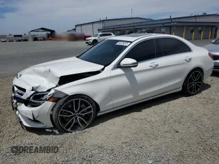 2018 Mercedes-Benz C 300 z VIN 55SWF4JB3JU273743, wystawiony jako Copart lot #56325875 z przebiegiem 36 625 mil mil oraz Szkoda całkowita • Salvage title. Historia ofert i sprzedaży dostępna na DreamBid. Obrazek 1.